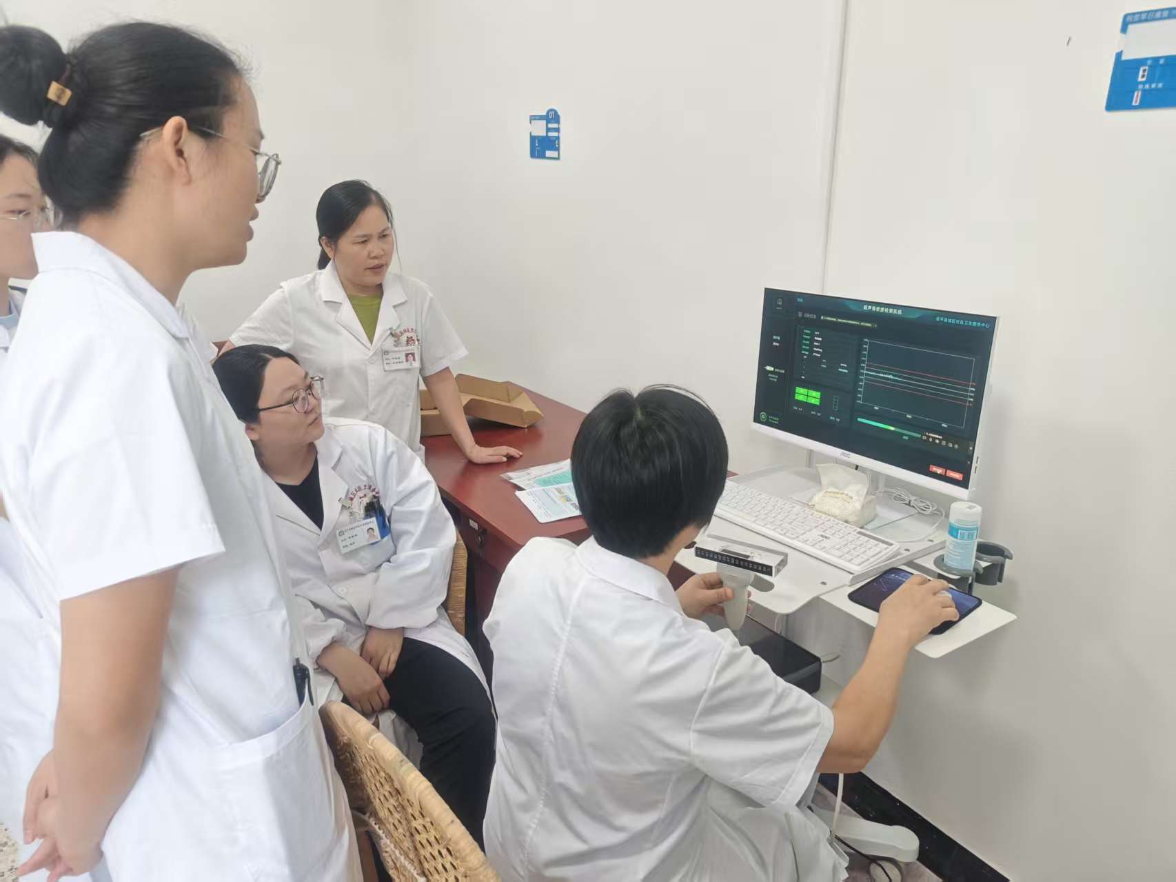 无创检测新标杆：超声骨密度仪开启全龄化骨骼健康筛查时代