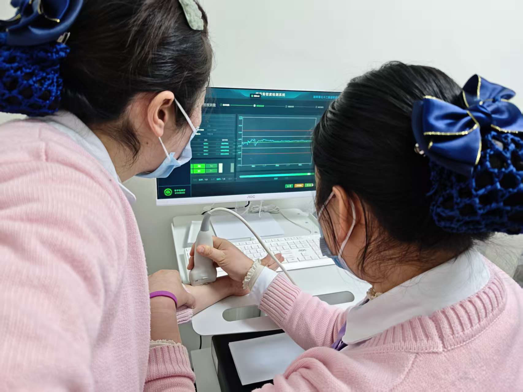 守护骨骼健康 陆军第七十二集团军医院超声骨密度仪XYH9000A正式投入使用